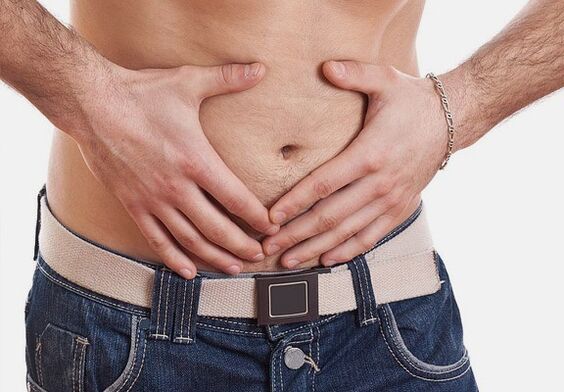 La douleur dans le bas-ventre est un signe caractéristique de la prostatite chez l'homme